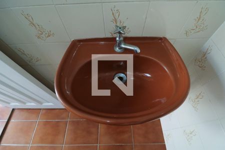 Casa à venda com 160m², 2 quartos e 2 vagas Casa à venda com 160m², 2 quartos e 2 vagasBanheiro de serviço