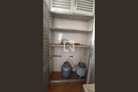 Casa à venda com 160m², 2 quartos e 2 vagas Casa à venda com 160m², 2 quartos e 2 vagasÁrea de Serviço