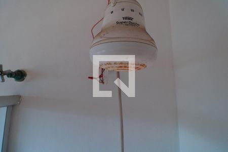 Casa à venda com 160m², 2 quartos e 2 vagas Casa à venda com 160m², 2 quartos e 2 vagasBanheiro