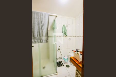 Apartamento à venda com 200m², 4 quartos e 3 vagas Apartamento à venda com 200m², 4 quartos e 3 vagasBanheiro Suíte