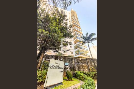 Apartamento à venda com 200m², 4 quartos e 3 vagas Apartamento à venda com 200m², 4 quartos e 3 vagasFachada