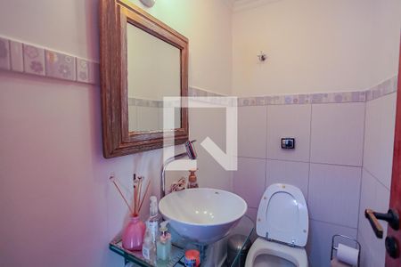 Apartamento à venda com 200m², 4 quartos e 3 vagas Apartamento à venda com 200m², 4 quartos e 3 vagasLavabo