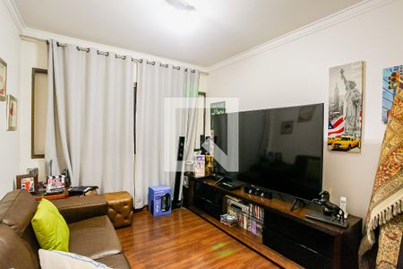 Apartamento à venda com 200m², 4 quartos e 3 vagas Apartamento à venda com 200m², 4 quartos e 3 vagasSala de TV