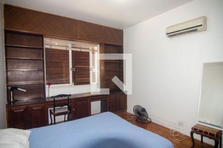 Apartamento à venda com 250m², 3 quartos e 2 vagas Apartamento à venda com 250m², 3 quartos e 2 vagasQuarto 3