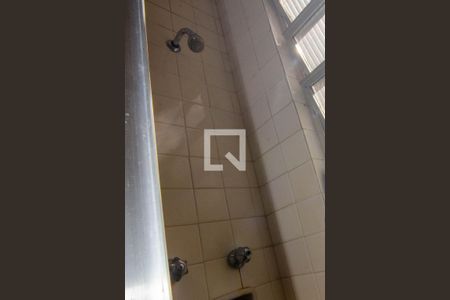 Apartamento à venda com 250m², 3 quartos e 2 vagas Apartamento à venda com 250m², 3 quartos e 2 vagasBanheiro de Serviço