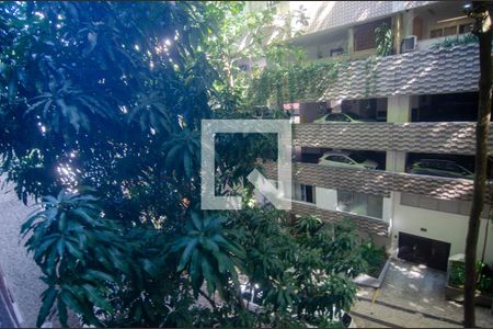 Apartamento à venda com 250m², 3 quartos e 2 vagas Apartamento à venda com 250m², 3 quartos e 2 vagasVista do Quarto 1