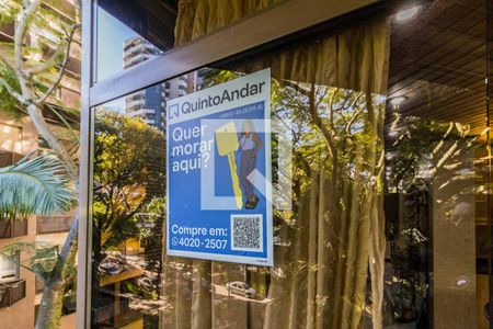 Apartamento à venda com 227m², 3 quartos e 2 vagasPlaca