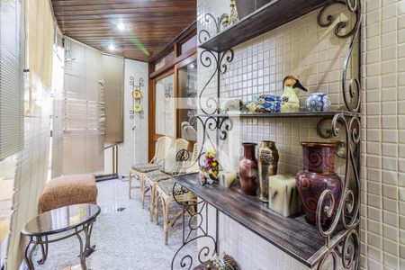 Apartamento à venda com 227m², 3 quartos e 2 vagasSacada