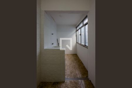Apartamento para alugar com 88m², 3 quartos e sem vagaCozinha e Área de Serviço
