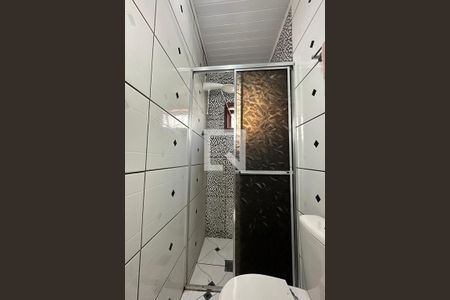 Casa à venda com 120m², 3 quartos e 2 vagasBanheiro