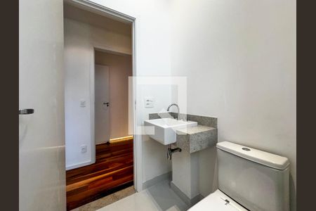 Apartamento à venda com 157m², 3 quartos e 2 vagasBanheiro Suíte 1