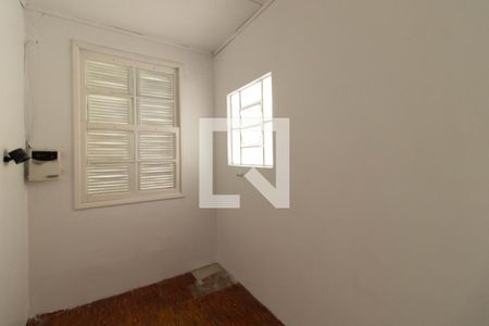 Casa à venda com 180m², 3 quartos e 1 vaga Casa à venda com 180m², 3 quartos e 1 vagaÁrea de Serviço