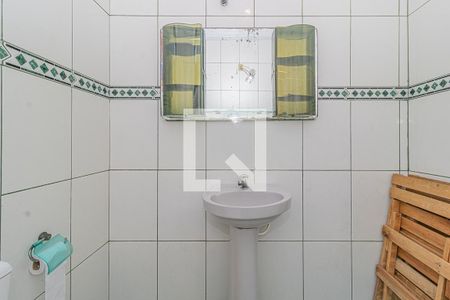 Casa para alugar com 500m², 3 quartos e 2 vagasBanheiro 1