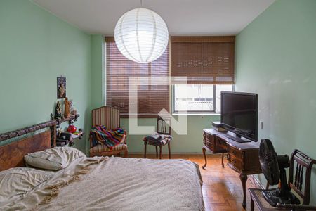 Apartamento à venda com 275m², 3 quartos e 2 vagas Apartamento à venda com 275m², 3 quartos e 2 vagasQuarto 2 - Suíte 2