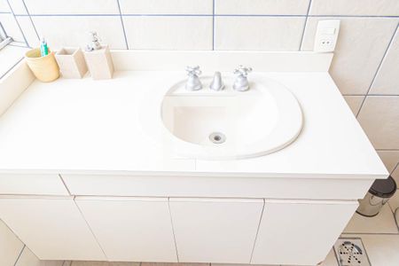 Apartamento à venda com 275m², 3 quartos e 2 vagas Apartamento à venda com 275m², 3 quartos e 2 vagasBanheiro da Suíte 3