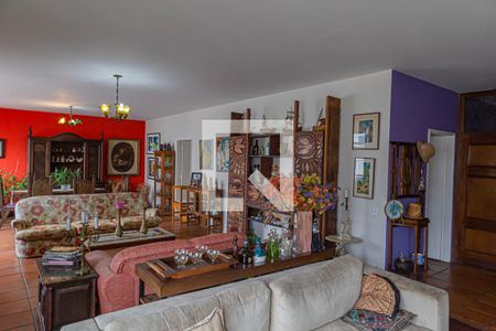 Apartamento à venda com 275m², 3 quartos e 2 vagas Apartamento à venda com 275m², 3 quartos e 2 vagasSala