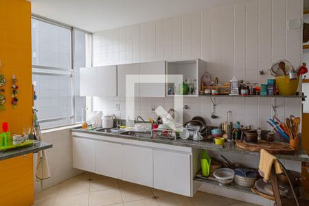 Apartamento à venda com 275m², 3 quartos e 2 vagas Apartamento à venda com 275m², 3 quartos e 2 vagasCozinha