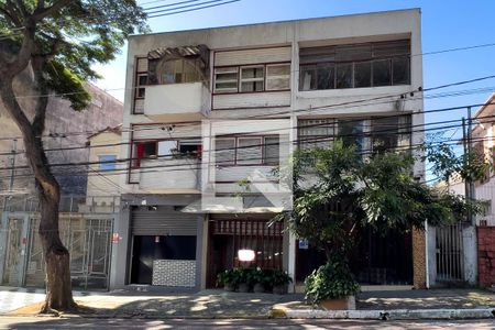 Apartamento para alugar com 96m², 2 quartos e sem vaga Apartamento para alugar com 96m², 2 quartos e sem vagaFachada