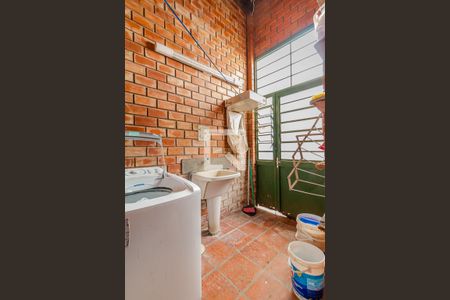 Casa à venda com 203m², 3 quartos e 4 vagas Casa à venda com 203m², 3 quartos e 4 vagasÁrea de serviço