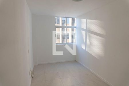 Apartamento à venda com 100m², 2 quartos e 1 vaga Apartamento à venda com 100m², 2 quartos e 1 vagaQuarto 2