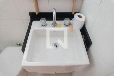 Apartamento à venda com 100m², 2 quartos e 1 vaga Apartamento à venda com 100m², 2 quartos e 1 vagaBanheiro de serviço