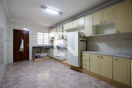 Casa à venda com 192m², 2 quartos e 3 vagas Casa à venda com 192m², 2 quartos e 3 vagasCozinha