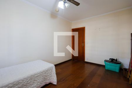 Casa à venda com 192m², 2 quartos e 3 vagas Casa à venda com 192m², 2 quartos e 3 vagasQuarto 2