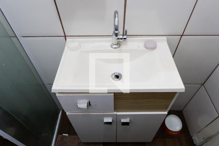 Casa à venda com 191m², 3 quartos e 3 vagas Casa à venda com 191m², 3 quartos e 3 vagasBanheiro social