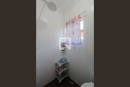 Casa à venda com 191m², 3 quartos e 3 vagas Casa à venda com 191m², 3 quartos e 3 vagasBanheiro da Suíte