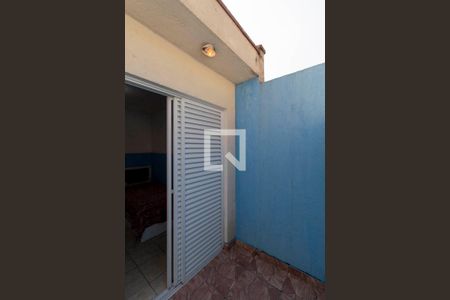 Casa à venda com 155m², 3 quartos e 1 vaga Casa à venda com 155m², 3 quartos e 1 vagaVaranda Quarto 1