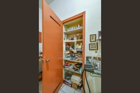 Apartamento à venda com 117m², 2 quartos e sem vaga Apartamento à venda com 117m², 2 quartos e sem vagaEntrada