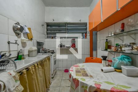 Apartamento à venda com 117m², 2 quartos e sem vaga Apartamento à venda com 117m², 2 quartos e sem vagaCozinha