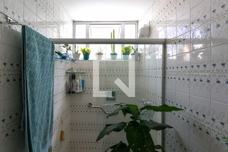 Apartamento à venda com 120m², 3 quartos e 1 vaga Apartamento à venda com 120m², 3 quartos e 1 vagaBanheiro da Suíte