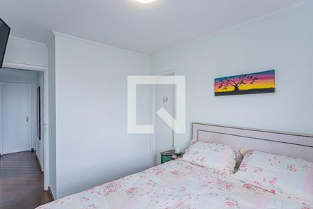 Suite de apartamento à venda com 3 quartos, 74m² em Vila Mangalot, São Paulo