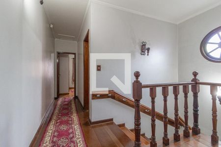 Casa à venda com 208m², 4 quartos e 2 vagasCorredor