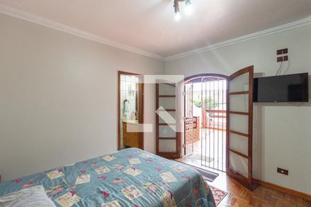 Casa à venda com 208m², 4 quartos e 2 vagasSuíte