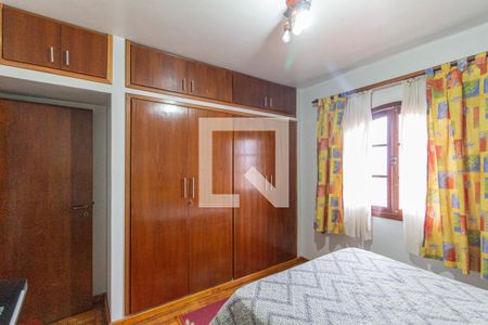 Casa à venda com 208m², 4 quartos e 2 vagasQuarto 2