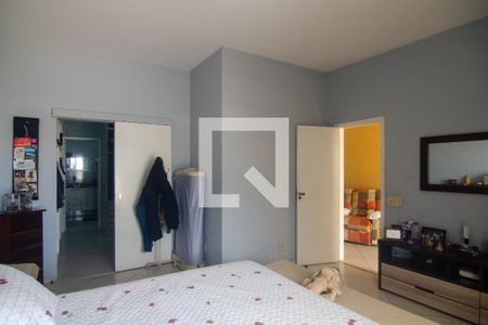 Apartamento à venda com 250m², 4 quartos e 2 vagas Apartamento à venda com 250m², 4 quartos e 2 vagasQuarto 1