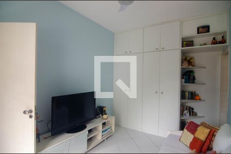 Apartamento à venda com 250m², 4 quartos e 2 vagas Apartamento à venda com 250m², 4 quartos e 2 vagasQuarto 2