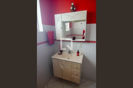 Apartamento à venda com 250m², 4 quartos e 2 vagas Apartamento à venda com 250m², 4 quartos e 2 vagasBanheiro do Quarto 2