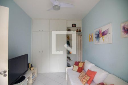 Apartamento à venda com 250m², 4 quartos e 2 vagas Apartamento à venda com 250m², 4 quartos e 2 vagasQuarto 2