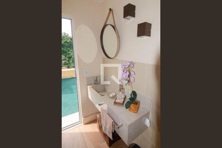 Apartamento à venda com 250m², 4 quartos e 2 vagas Apartamento à venda com 250m², 4 quartos e 2 vagasTerraço