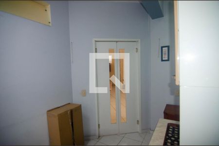 Apartamento à venda com 250m², 4 quartos e 2 vagas Apartamento à venda com 250m², 4 quartos e 2 vagasCopa