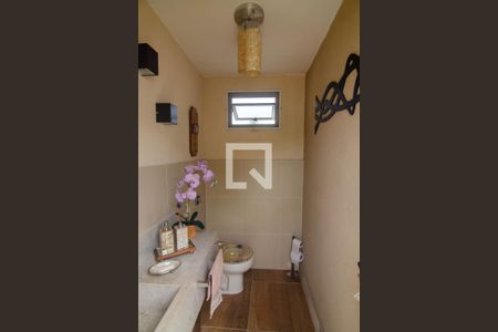 Apartamento à venda com 250m², 4 quartos e 2 vagas Apartamento à venda com 250m², 4 quartos e 2 vagasTerraço