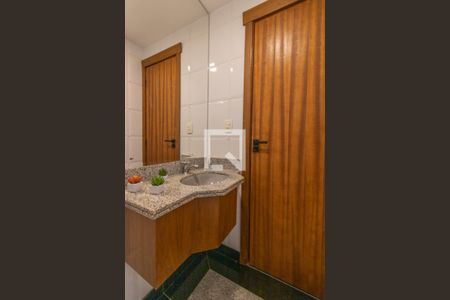 Apartamento para alugar com 183m², 3 quartos e 4 vagasLavabo