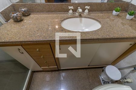 Apartamento para alugar com 183m², 3 quartos e 4 vagasBanheiro Social