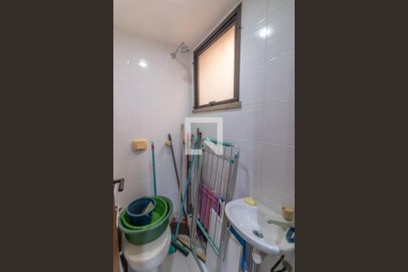 Apartamento para alugar com 183m², 3 quartos e 4 vagasÁrea de Serviço -Banheiro