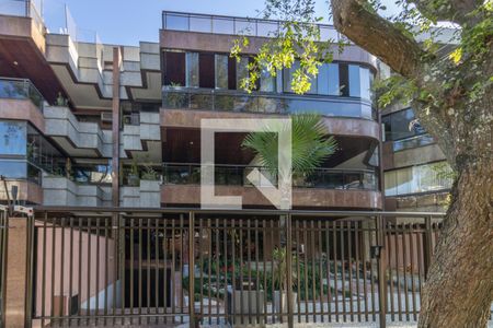 Apartamento para alugar com 183m², 3 quartos e 4 vagasFachada