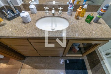 Apartamento para alugar com 183m², 3 quartos e 4 vagasSuíte - banheiro