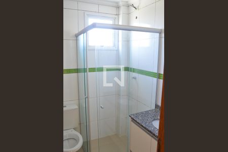 Apartamento à venda com 67m², 2 quartos e 1 vaga Apartamento à venda com 67m², 2 quartos e 1 vagaBanheiro